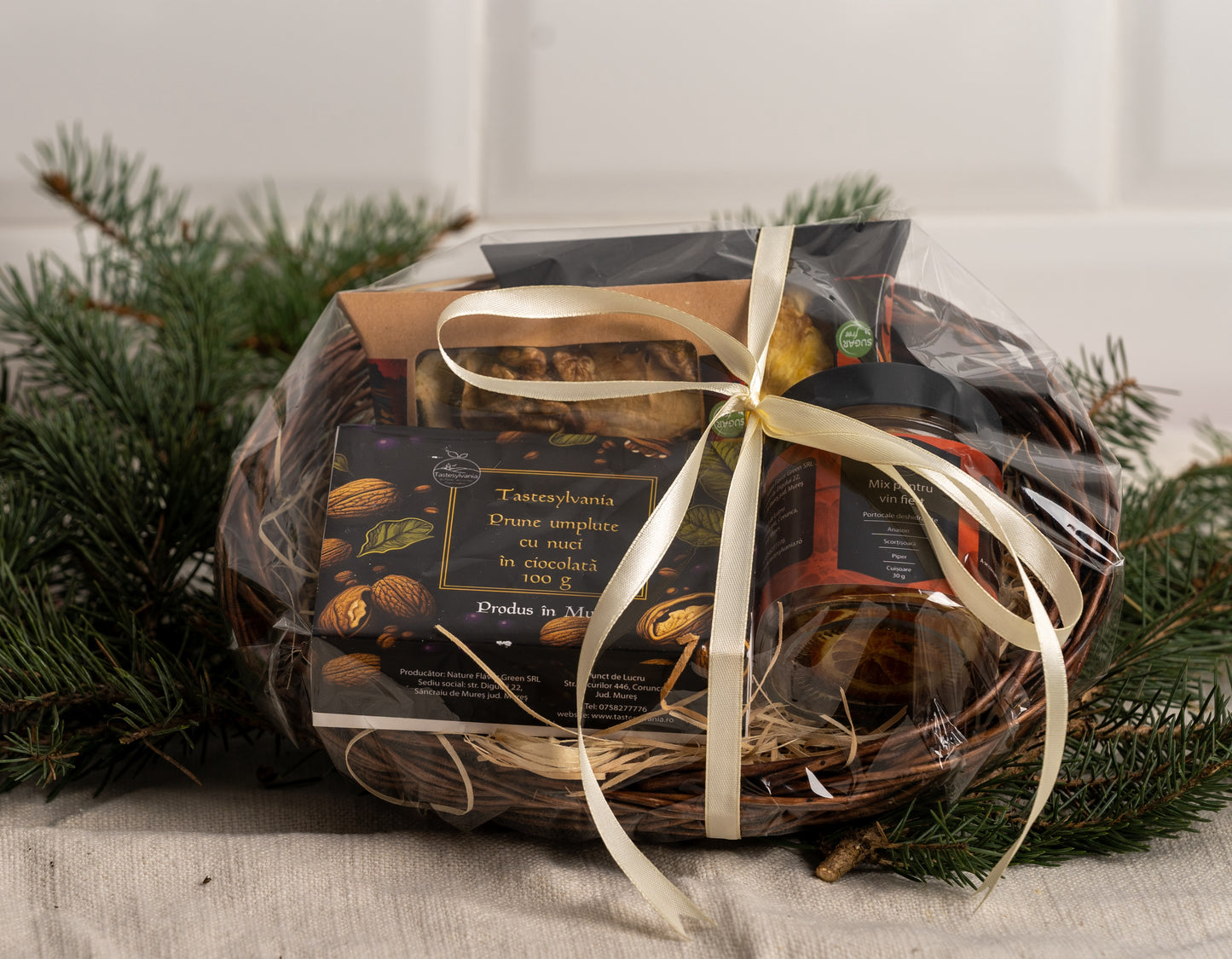 Coșuleț cadou 4 produse